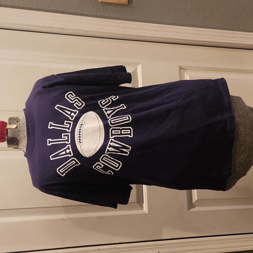 Nike, lot of 2, Dallas Cowboys t-shirts, navy, medium, athletic cut, 100% cotton